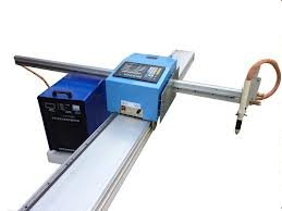 Portable plasma cutting machine